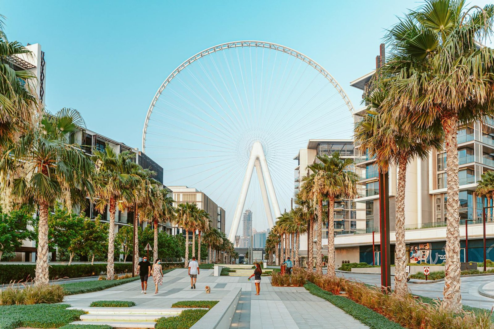 Travel to UAE - a Comprehensive Guide